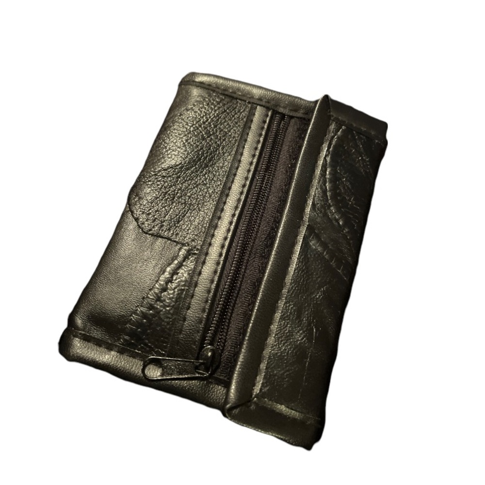 Black leather patchwork wallet 🖤